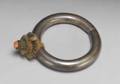 图片[3]-Silver armlet with coral inlay, Qing dynasty, 18th c., Tibetan work-China Archive